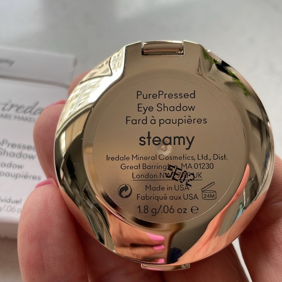 Eye shadow - Picture 4 of 5